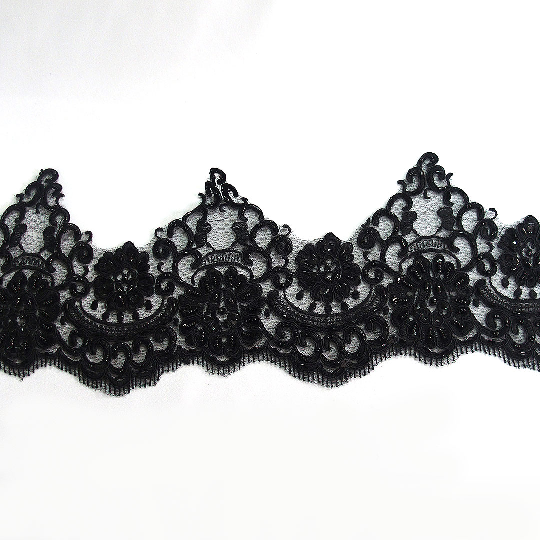 Buy fabric online - Arch scallop leavers lace trim black