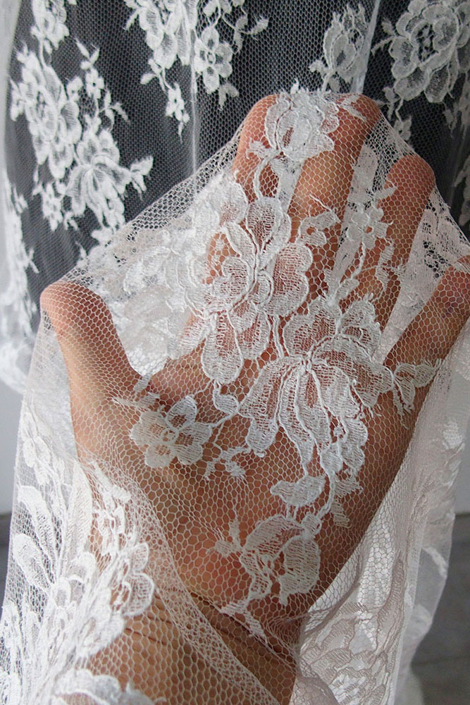 white bridal lace fabric scallop edging eyelash lace Solstiss