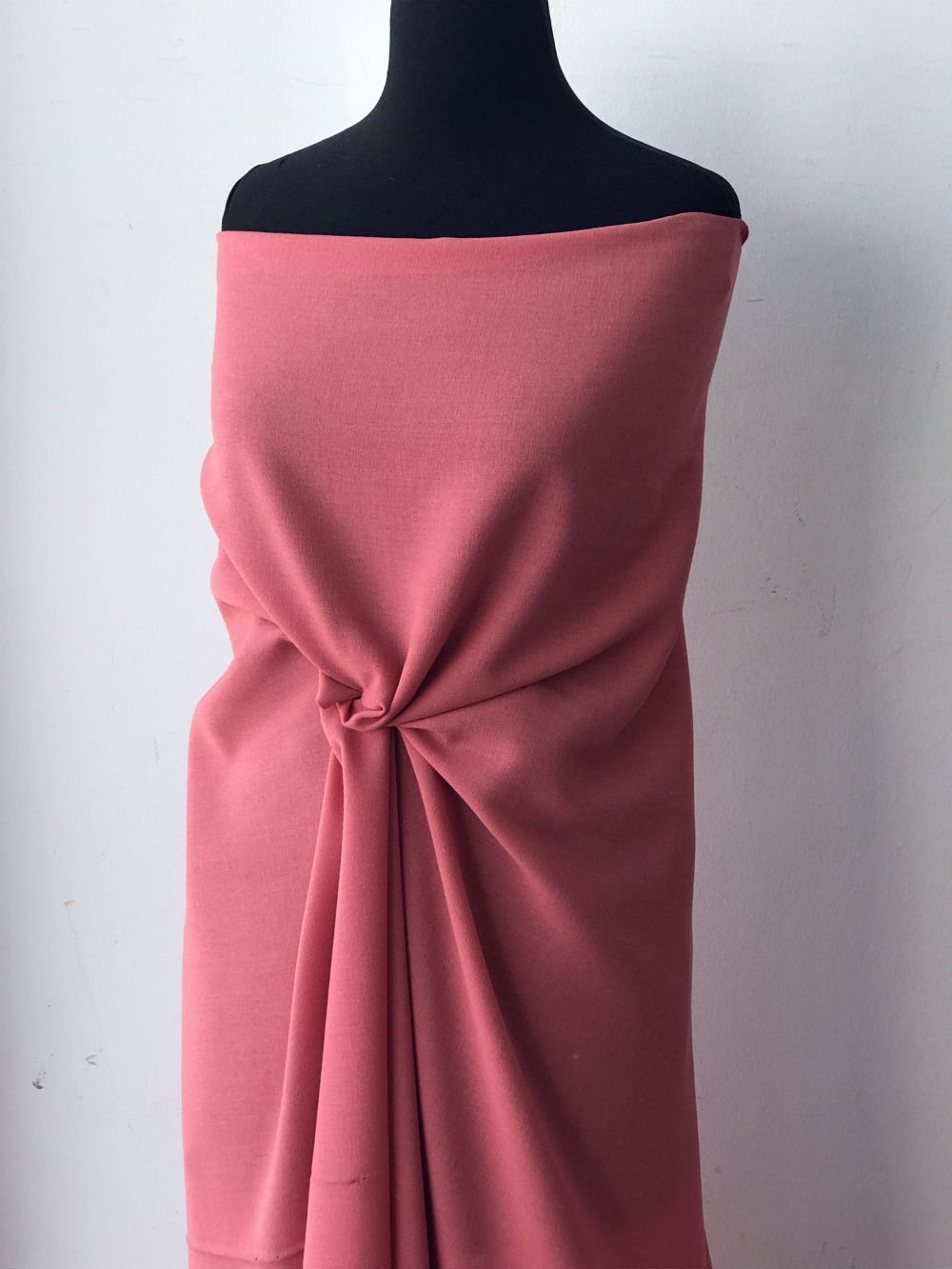 pink crepe fabric polyester wool made in UK skirt dress suit wool georgette pebble crepe