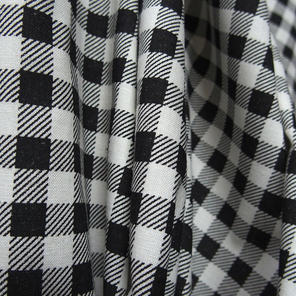 black on white 100% cotton print fabric check pattern gingham medium thick medium stiff print fabric animal print curtain table cloth