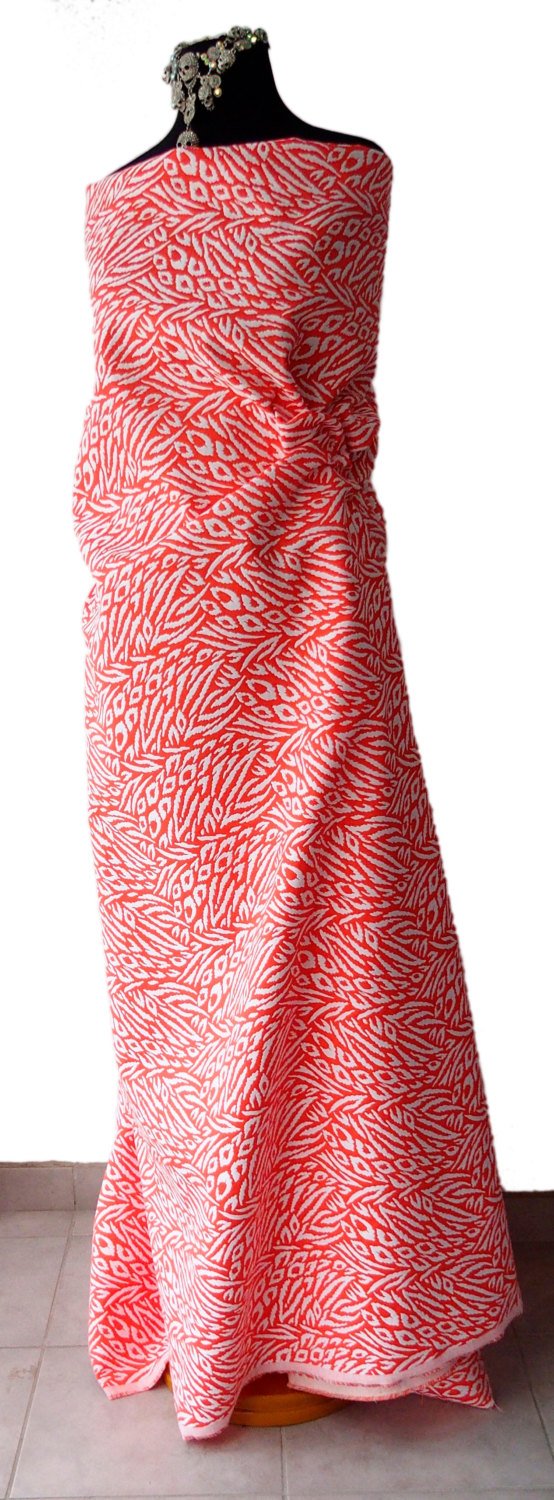 cotton jacquard fabric abstract print coral and white thick stiff shift dress formal summer suiting bridal 140cm made in Italy